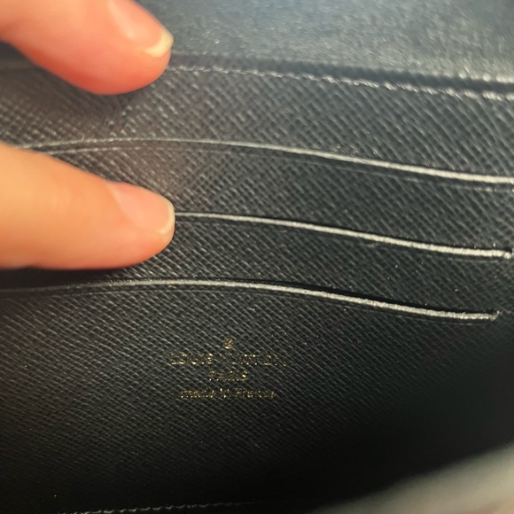 Louis Vuitton Double Giant Zip Pochette Reverse Monogram - Picture 10 of 10